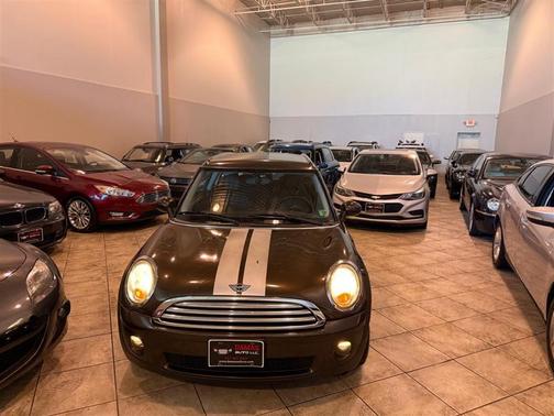 2010 MINI Cooper Clubman Base