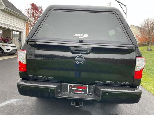 2018 Nissan Titan SV