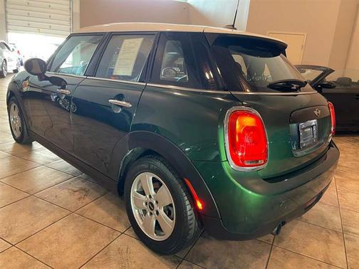 2016 MINI Hardtop Cooper