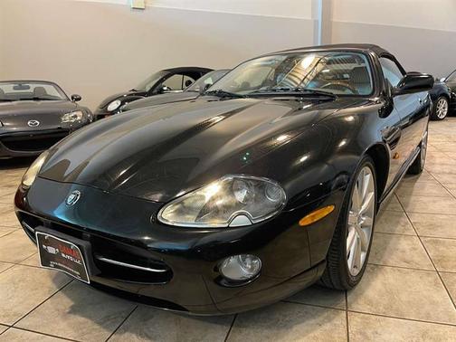 2006 Jaguar XK8 