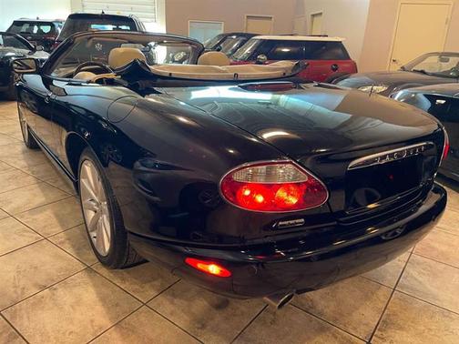 2006 Jaguar XK8 