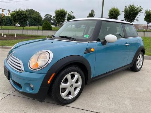 2007 MINI Cooper Base