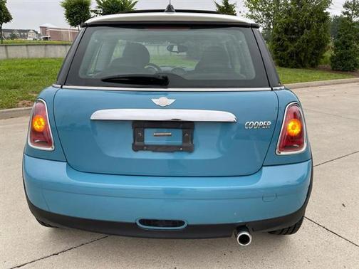 2007 MINI Cooper Base