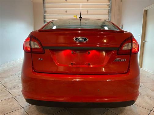 2013 Ford Fiesta SE
