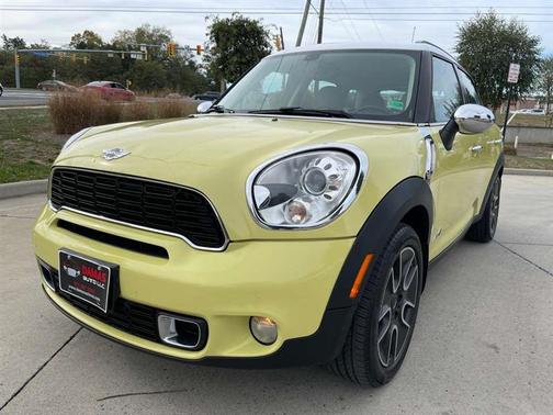 2012 MINI Cooper S Countryman Base