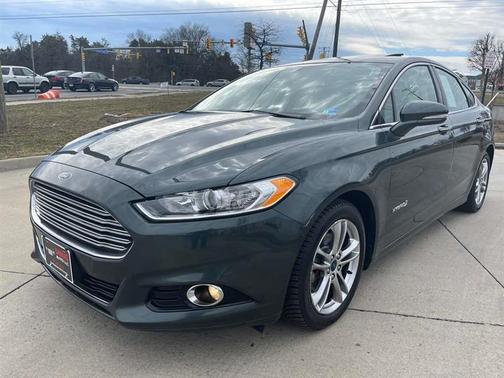 2016 Ford Fusion Hybrid Titanium