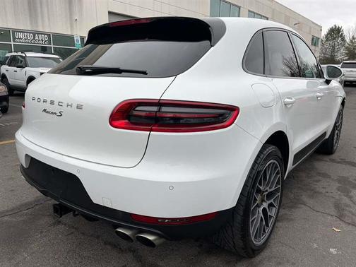 2018 Porsche Macan S