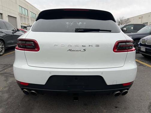 2018 Porsche Macan S
