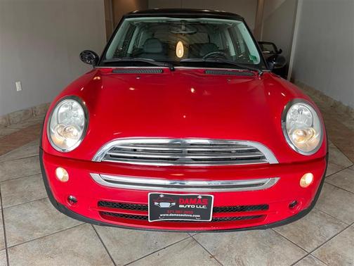 2006 MINI Cooper Base