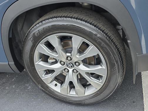 2024 Toyota Grand Highlander LIMITED