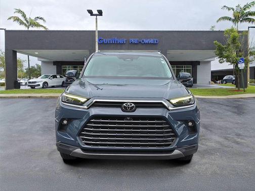 2024 Toyota Grand Highlander LIMITED
