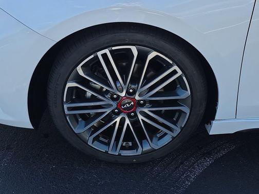 2024 Kia Forte GT
