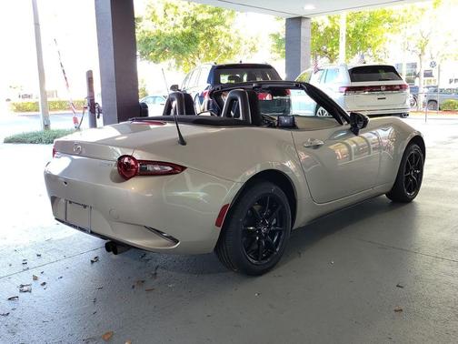 2023 Mazda MX-5 Miata Sport