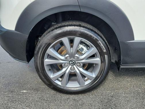 Snowflake White Pearl Mica 2025 Mazda CX-30 2.5 S Preferred Package