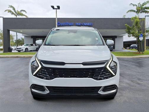 2024 Kia Sportage EX