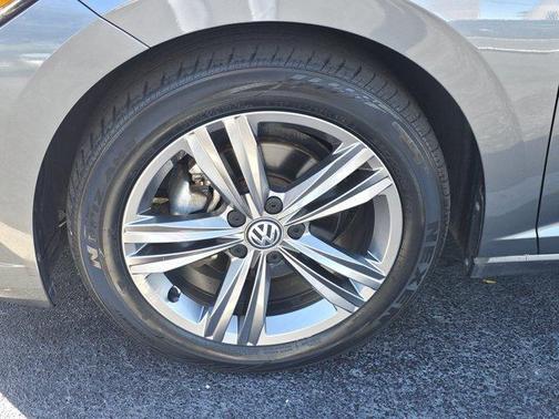 2021 Volkswagen Jetta 1.4T R-Line