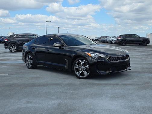 2021 Kia Stinger GT-Line