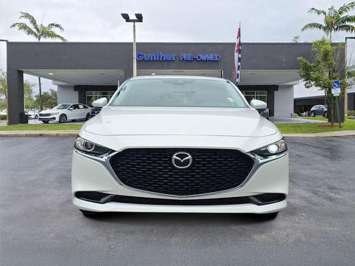 2023 Mazda Mazda3 FWD w/Preferred Package