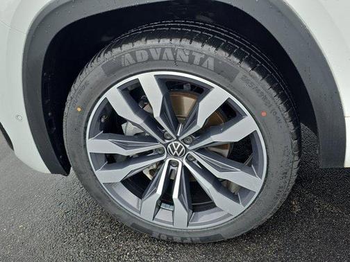 2022 Volkswagen Atlas 3.6L SEL Premium R-Line