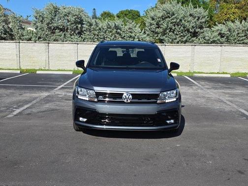 2021 Volkswagen Tiguan 2.0T SE R-Line Black