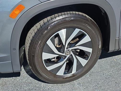 2025 Volkswagen Tiguan 2.0T S