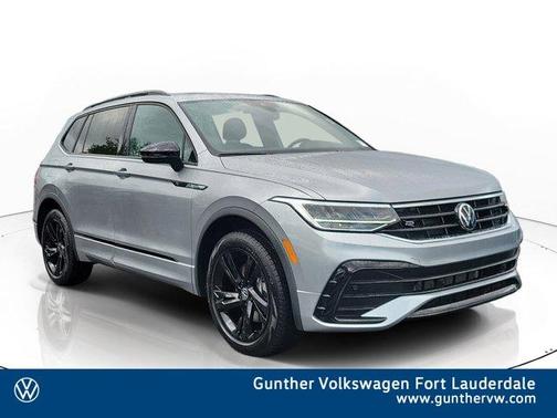 Pyrite Silver Metallic 2023 Volkswagen Tiguan 2.0T SE R-Line Black