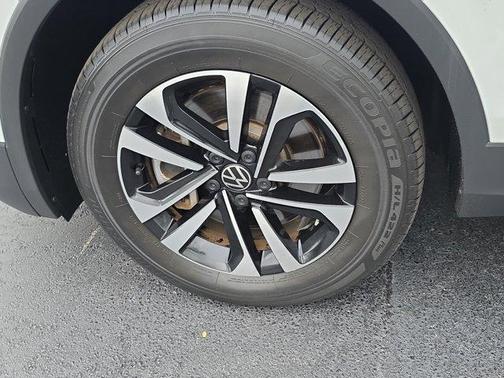 2022 Volkswagen Tiguan 2.0T S