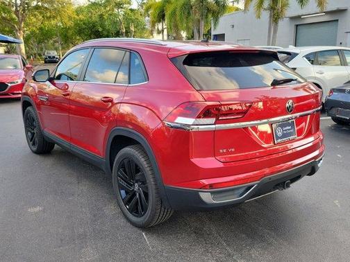 2022 Volkswagen Atlas Cross Sport 3.6L V6 SE w/Technology