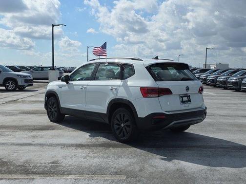 2023 Volkswagen Taos 1.5T S