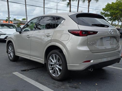 2025 Mazda CX-5 Premium Plus