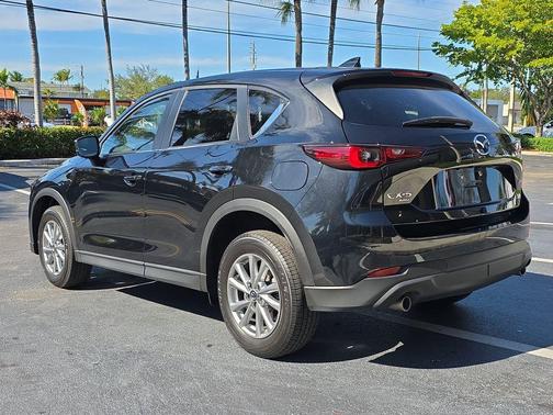 2023 Mazda CX-5 2.5 S Preferred Package