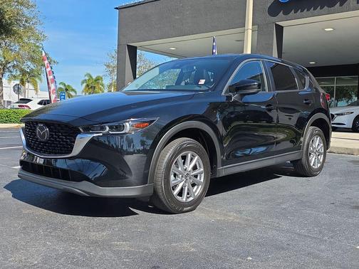 2023 Mazda CX-5 2.5 S Preferred Package