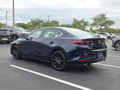 2025 Mazda Mazda3 FWD w/Select Package