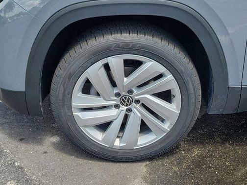 2021 Volkswagen Atlas Cross Sport 3.6L V6 SE w/Technology