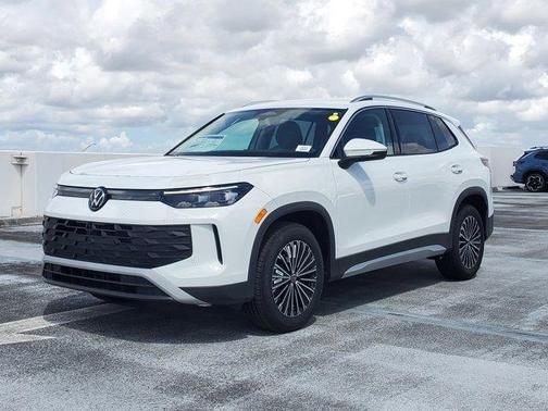 2025 Volkswagen Tiguan 2.0T S