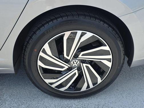 2021 Volkswagen Jetta 1.4T SEL Premium