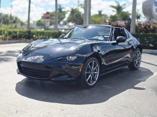 2022 Mazda MX-5 Miata RF Grand Touring