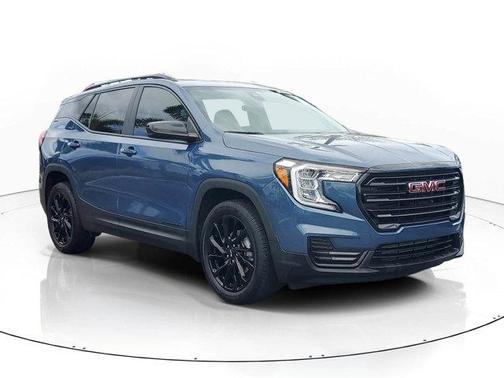 Metallic 2024 GMC Terrain SLE