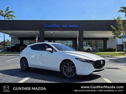 2023 Mazda Mazda3 FWD w/Preferred Package