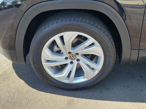 2022 Volkswagen Atlas 2.0T SE w/Technology