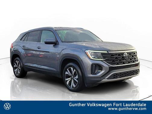 Platinum Gray Metallic 2024 Volkswagen Atlas Cross Sport 2.0T SE