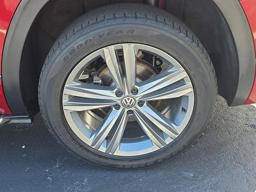 2018 Volkswagen Atlas 3.6L SE w/Technology