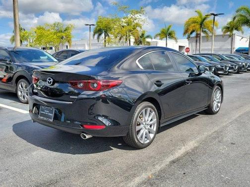 Jet Black Mica 2025 Mazda Mazda3 FWD w/Preferred Package