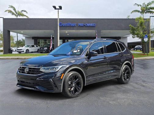 2023 Volkswagen Tiguan 2.0T SE R-Line Black