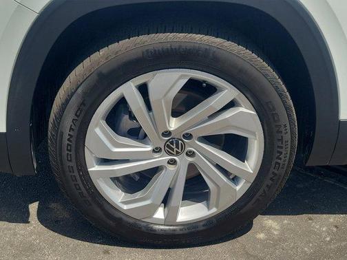 2021 Volkswagen Atlas 2.0T SE w/Technology
