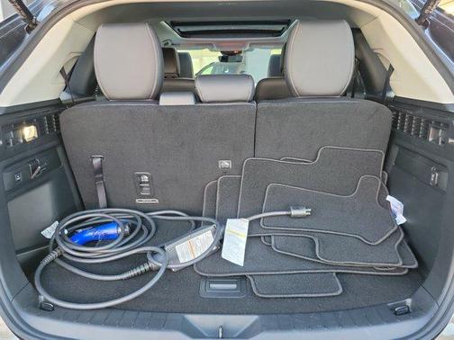 Machine Gray Metallic 2024 Mazda CX-90 PHEV Premium