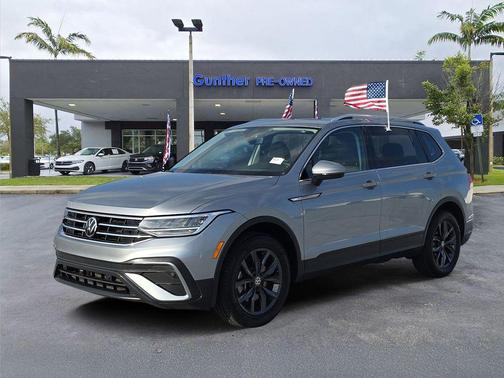 2023 Volkswagen Tiguan 2.0T SE
