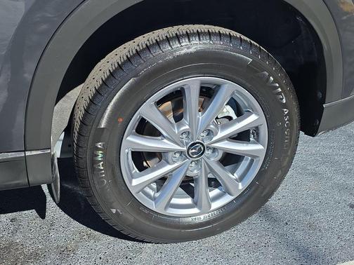 2023 Mazda CX-5 2.5 S Preferred Package