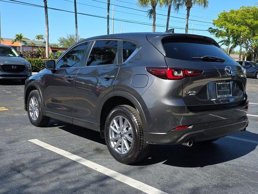 2023 Mazda CX-5 2.5 S Preferred Package