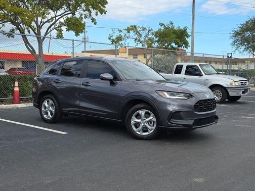2025 Honda HR-V LX